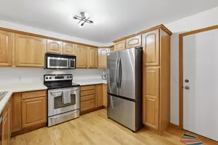 1207 Enterprise Dr, Verona, WI 53593 - Photo 5