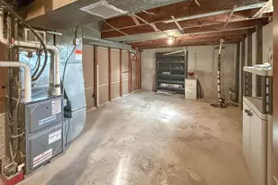 1235 E Sylvan Ave, Appleton, WI 54915 - Photo 31