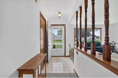 906 Nicolet Street, Janesville, WI 53546 - Photo 9