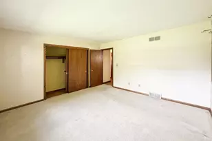 N93W25235 Crestwood Dr, Sussex, WI 53089 - Photo 33