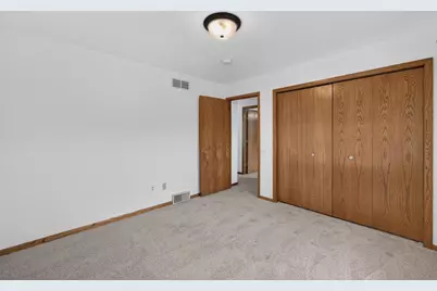 323 Santa Fe Trail, Waunakee, WI 53597 - Photo 19