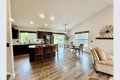 114 Clover Lane, Janesville, WI 53548 - Photo 11