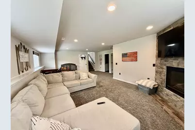 114 Clover Lane, Janesville, WI 53548 - Photo 33