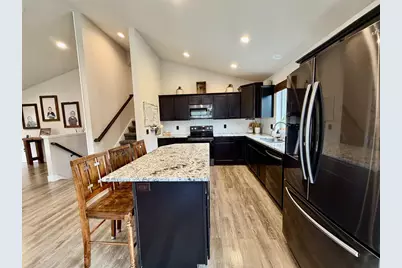 114 Clover Lane, Janesville, WI 53548 - Photo 15