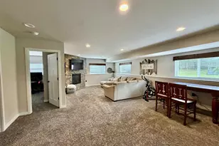 114 Clover Ln, Janesville, WI 53548 - Photo 37