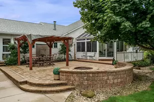 10413 N Harold Dr, Brooklyn, WI 53536 - Photo 65