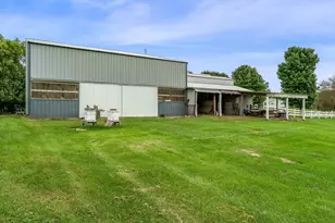 10413 N Harold Dr, Brooklyn, WI 53536 - Photo 75