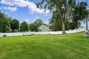 312 N Main St, Orfordville, WI 53576 - Photo 9