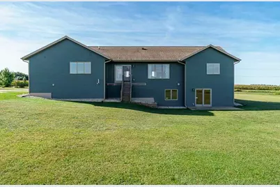 4401 W Spring Creek Road, Beloit, WI 53511 - Photo 17