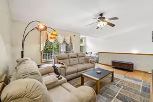 347 Starkweather Dr, Beaver Dam, WI 53916 - Photo 7