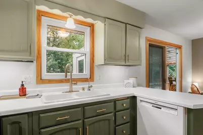 5306 Camilla Road, Madison, WI 53716 - Photo 3