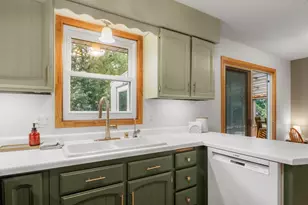 5306 Camilla Rd, Madison, WI 53716 - Photo 3