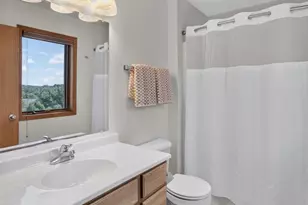 4818 Dream Ln, Madison, WI 53718 - Photo 17