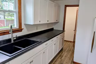 215 Wayland St, Beaver Dam, WI 53916 - Photo 7