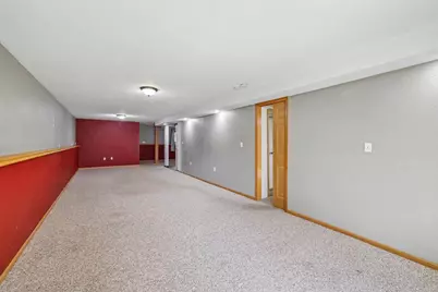 305 W Lafollette Street, Pardeeville, WI 53954 - Photo 27