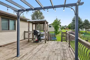305 W Lafollette St, Pardeeville, WI 53954 - Photo 35