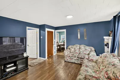 737 W Grand Avenue, Beloit, WI 53511 - Photo 5