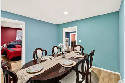 737 W Grand Avenue, Beloit, WI 53511 - Photo 11