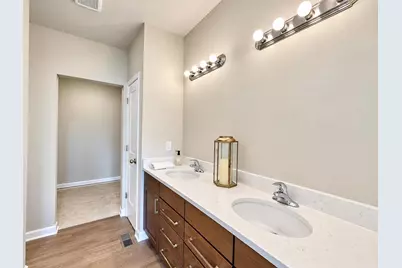 3851 Kestrel Point Drive, Janesville, WI 53548 - Photo 11
