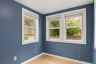 1946 E Dayton St, Madison, WI 53704 - Photo 7