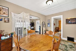2029 Jenifer St, Madison, WI 53704 - Photo 7