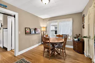 2029 Jenifer St, Madison, WI 53704 - Photo 9