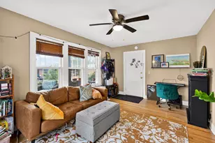 2029 Jenifer St, Madison, WI 53704 - Photo 5