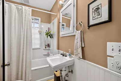2029 Jenifer Street, Madison, WI 53704 - Photo 15