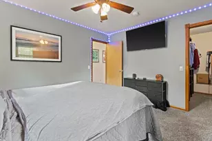 4117 Donald Dr, Madison, WI 53704 - Photo 13