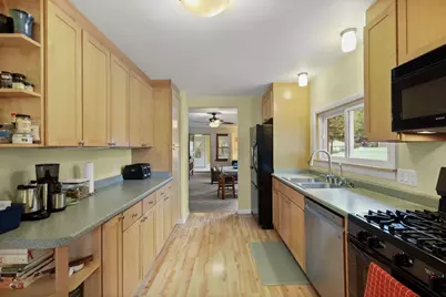 2614 Scofield Street, Madison, WI 53704 - Photo 9