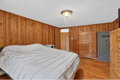 825 W Happy Hollow Road, Janesville, WI 53546 - Photo 21