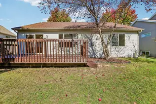 6905 Buckhorn Dr, Madison, WI 53718 - Photo 35