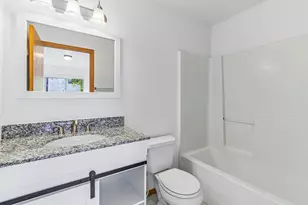 6905 Buckhorn Dr, Madison, WI 53718 - Photo 21