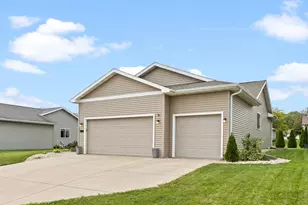 2102 Carl Ave, Stoughton, WI 53589 - Photo 61