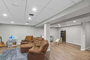 2102 Carl Ave, Stoughton, WI 53589 - Photo 45