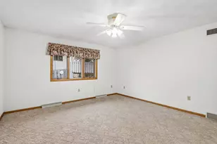 20 Village Homes Dr, Waunakee, WI 53597 - Photo 21