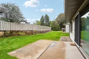 20 Village Homes Dr, Waunakee, WI 53597 - Photo 33