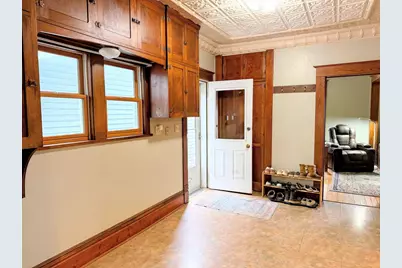 503 S Wacouta Avenue, Prairie Du Chien, WI 53821 - Photo 13
