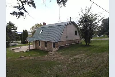 166 E 2nd Street, Marquette, WI 53947 - Photo 5