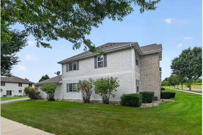 6633 Reston Heights Drive #3, Madison, WI 53718 - Photo 3