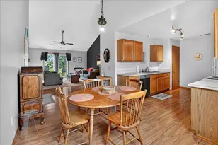 6633 Reston Heights Dr, Madison, WI 53718 - Photo 19