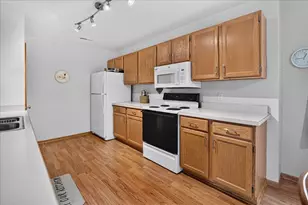 6633 Reston Heights Dr, Madison, WI 53718 - Photo 25