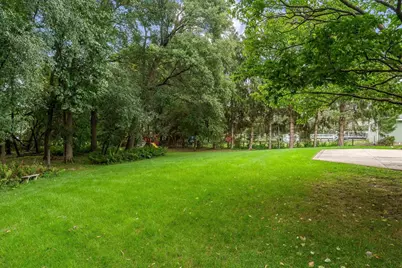 1650 Hemmingway Court, Janesville, WI 53545 - Photo 5