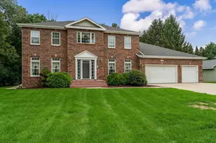 1650 Hemmingway Ct, Janesville, WI 53545 - Photo 1