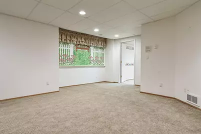 1650 Hemmingway Court, Janesville, WI 53545 - Photo 57
