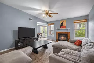 891 Hemlock Dr, Verona, WI 53593 - Photo 3