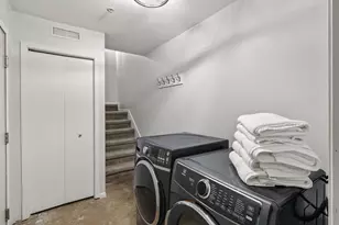 6649 Raymond Rd, Madison, WI 53711 - Photo 37