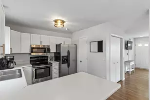 6649 Raymond Rd, Madison, WI 53711 - Photo 17