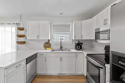 6649 Raymond Road #10, Madison, WI 53711 - Photo 17