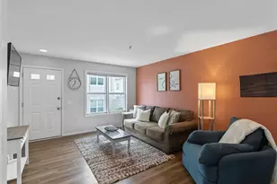 6649 Raymond Rd, Madison, WI 53711 - Photo 7